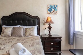 Queen Mary Luxury Rooms Split
