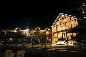 Jade River Resort By D'Foy