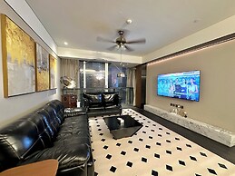 Zhome-Three Bedroom Luxury Suite2