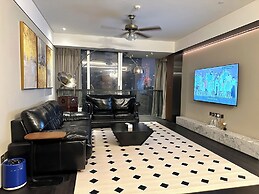 Zhome-Three Bedroom Luxury Suite2