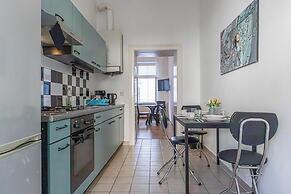 Cozy 2BR Apt Near Vienna Center