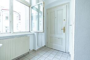 Stylish 1BR Apartment In Vienna Center