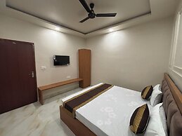 Hotel Kajal Inn