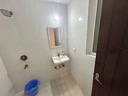 Hotel 82 Inn