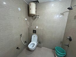 Hotel 82 Inn