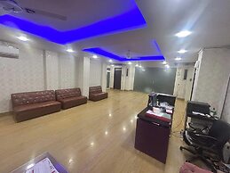 Hotel 82 Inn
