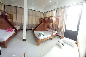 Seven Waves Beachfront