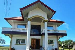 Seven Waves Beachfront