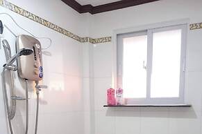 Seven Waves Beachfront