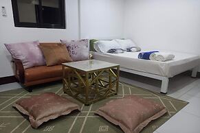 Seven Waves Beachfront