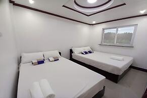 Seven Waves Beachfront