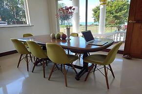 Seven Waves Beachfront