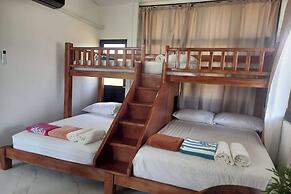 Seven Waves Beachfront