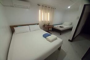 Seven Waves Beachfront