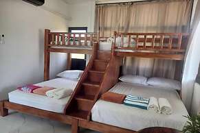 Seven Waves Beachfront