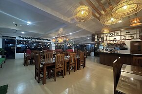 Funtasea Hotel and Beach Resort