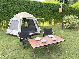 Merlin Hut & Farm