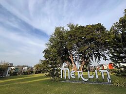 Merlin Hut & Farm