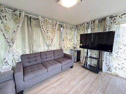 Merlin Hut & Farm
