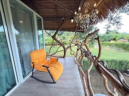 Merlin Hut & Farm