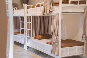 Nap & Nomad Hostel Tha Phae Gate