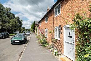 Two Cottages near Stratford-upon-Avon