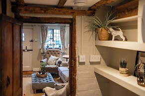 Two Cottages near Stratford-upon-Avon