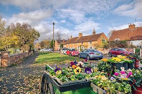 Two Cottages near Stratford-upon-Avon