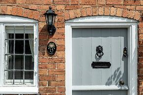 Two Cottages near Stratford-upon-Avon