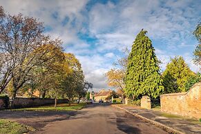 Two Cottages near Stratford-upon-Avon
