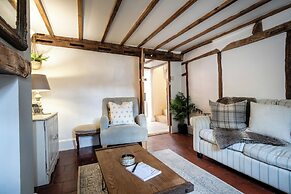 Two Cottages near Stratford-upon-Avon
