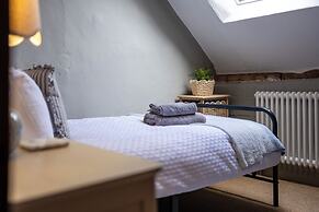 Two Cottages near Stratford-upon-Avon