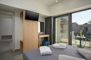 Athina Suites