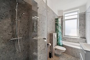 Infinity Stay Ferienapartments Rheinstrasse