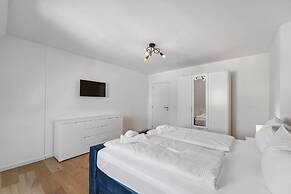 Infinity Stay Ferienapartments Rheinstrasse