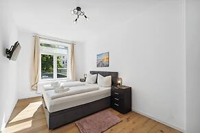 Infinity Stay Ferienapartments Rheinstrasse