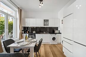 Infinity Stay Ferienapartments Rheinstrasse
