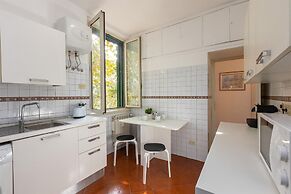 Rental in Rome Ginori Apartment