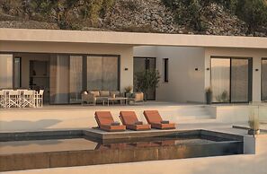 Nous Corfu Villa