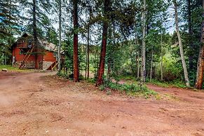 Deck & Mtn Views! Family A-frame Cabin Near Stream