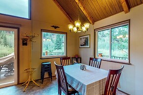 Deck & Mtn Views! Family A-frame Cabin Near Stream