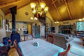 Deck & Mtn Views! Family A-frame Cabin Near Stream