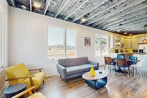 Walkable Gem! Dtwn Chattanooga Base w/ Balcony