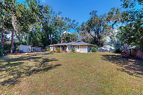 3BR Dog-friendly House, Central A/c, Cornhole