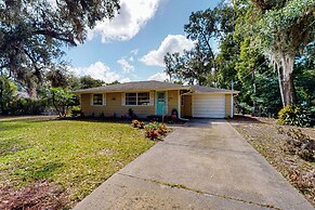 3BR Dog-friendly House, Central A/c, Cornhole