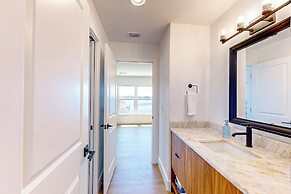 Escape the Heat! Lakefront Paradise in Mount Dora