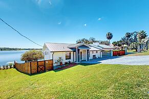Escape the Heat! Lakefront Paradise in Mount Dora