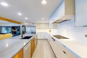 Escape the Heat! Lakefront Paradise in Mount Dora