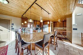 Cozy 4BR Mountain View Fireplace Deck