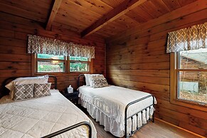 4-season Family Base! 13 Mi to Lake Winnipesaukee